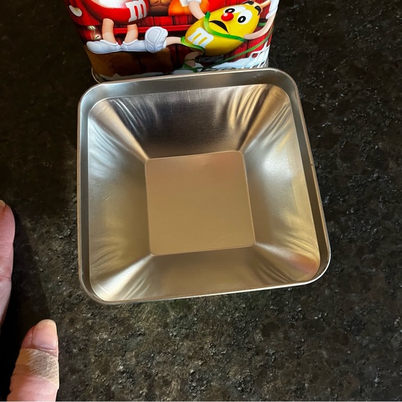 Vintage M&M'S Christmas Holiday REINDEER Tin Canister 2003 Collection - Picture 7 of 10